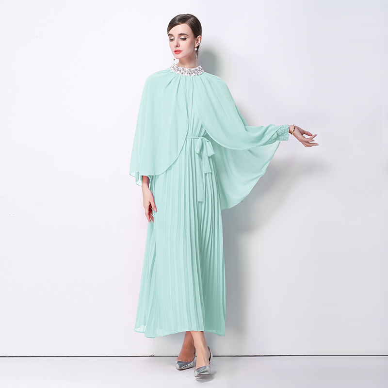 Xianqi Piaopiao temperament cloak dress heavy industry handmade nail bead dress long skirt Xianqi Piaopiao temperament cloak dress heavy industry handmade nail bead dress long skirt