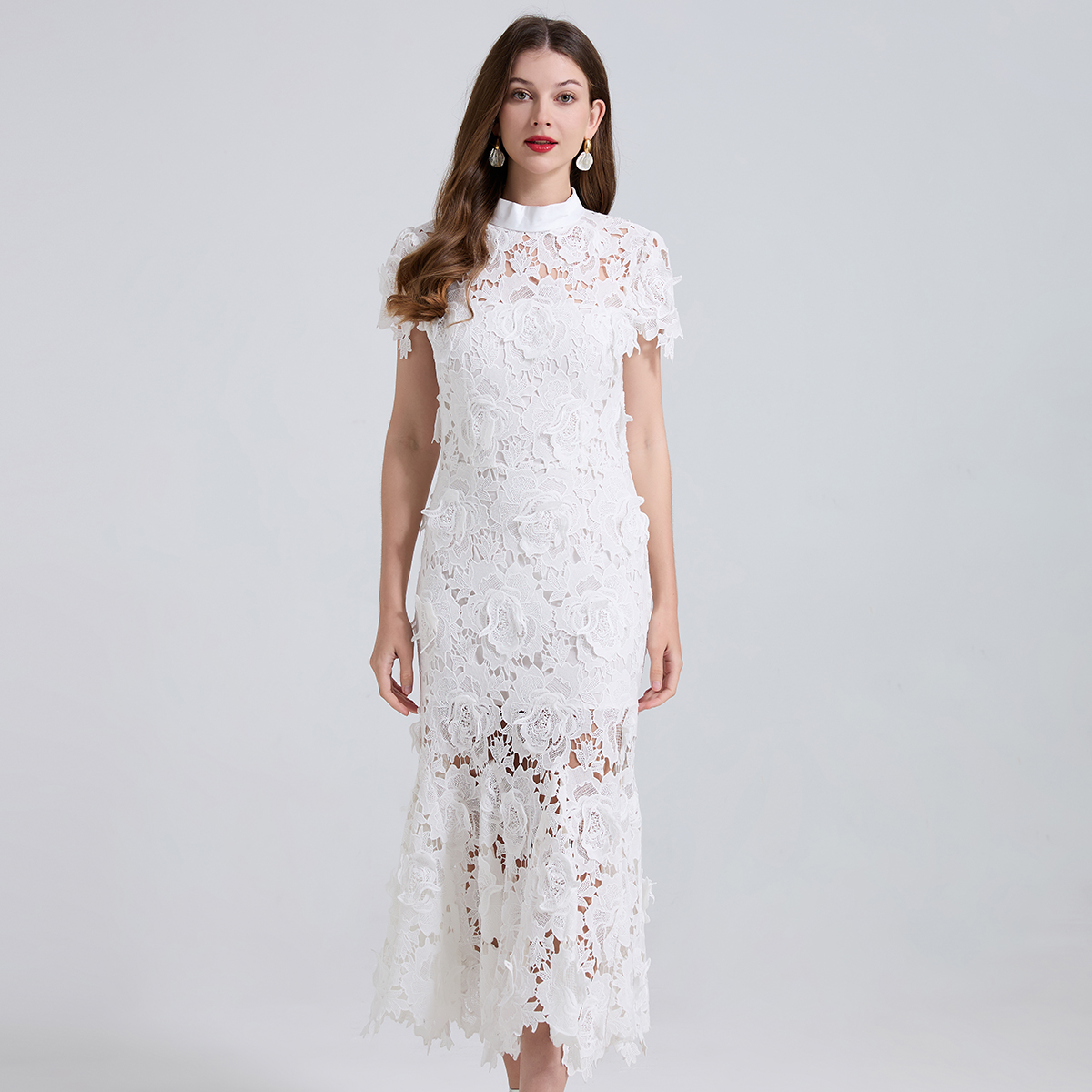 Real shot high-end three-dimensional flower hollow lace temperament fish tail big swing dress slim fit hip hugging skirt Real shot high-end three-dimensional flower hollow lace temperament fish tail big swing dress slim fit hip hugging skirt