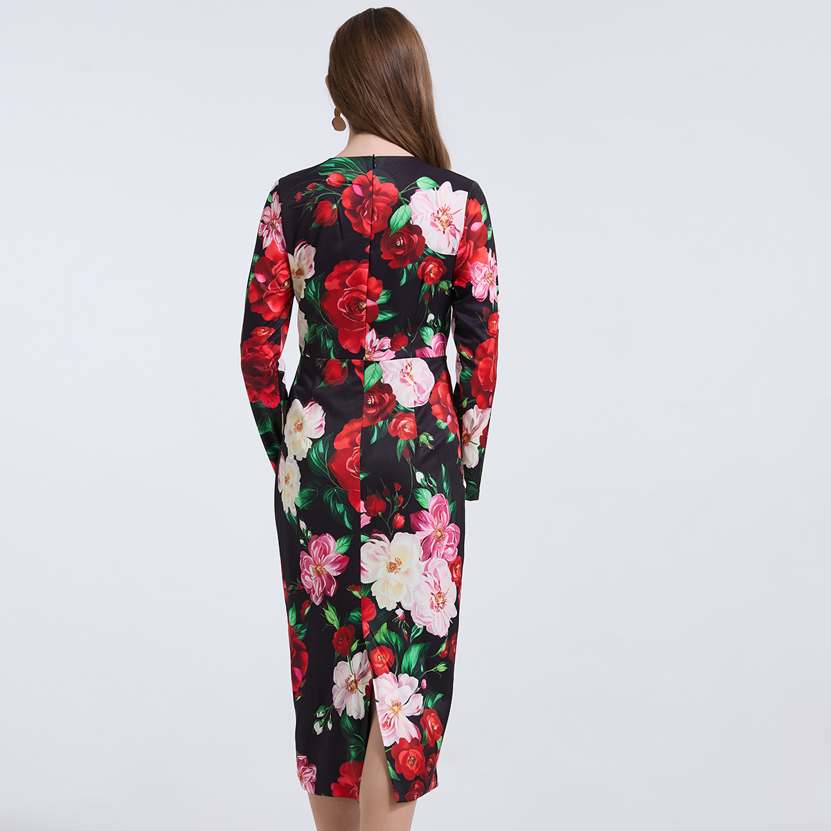 Realistic shooting of European and American style positioning strip rose big flower slim fit hip hugging dress with high waist round neck long sleeved skirt Realistic shooting of European and American style positioning strip rose big flower slim fit hip hugging dress with high waist round neck long sleeved skirt