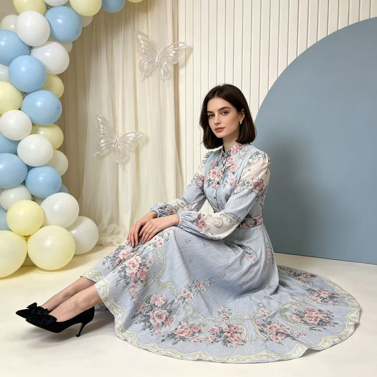 French high-end two-piece dress with retro print stand up collar lantern sleeves and waist cinching big swing dress, long skirt French high-end two-piece dress with retro print stand up collar lantern sleeves and waist cinching big swing dress, long skirt