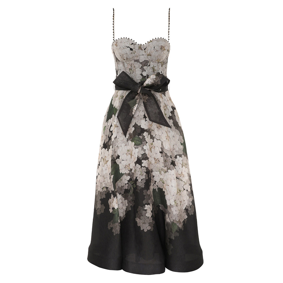 Australian Light Luxury High End Vintage Black Embroidered Beaded Strap High Waist Pendant Puff Dress Strap Skirt Australian Light Luxury High End Vintage Black Embroidered Beaded Strap High Waist Pendant Puff Dress Strap Skirt