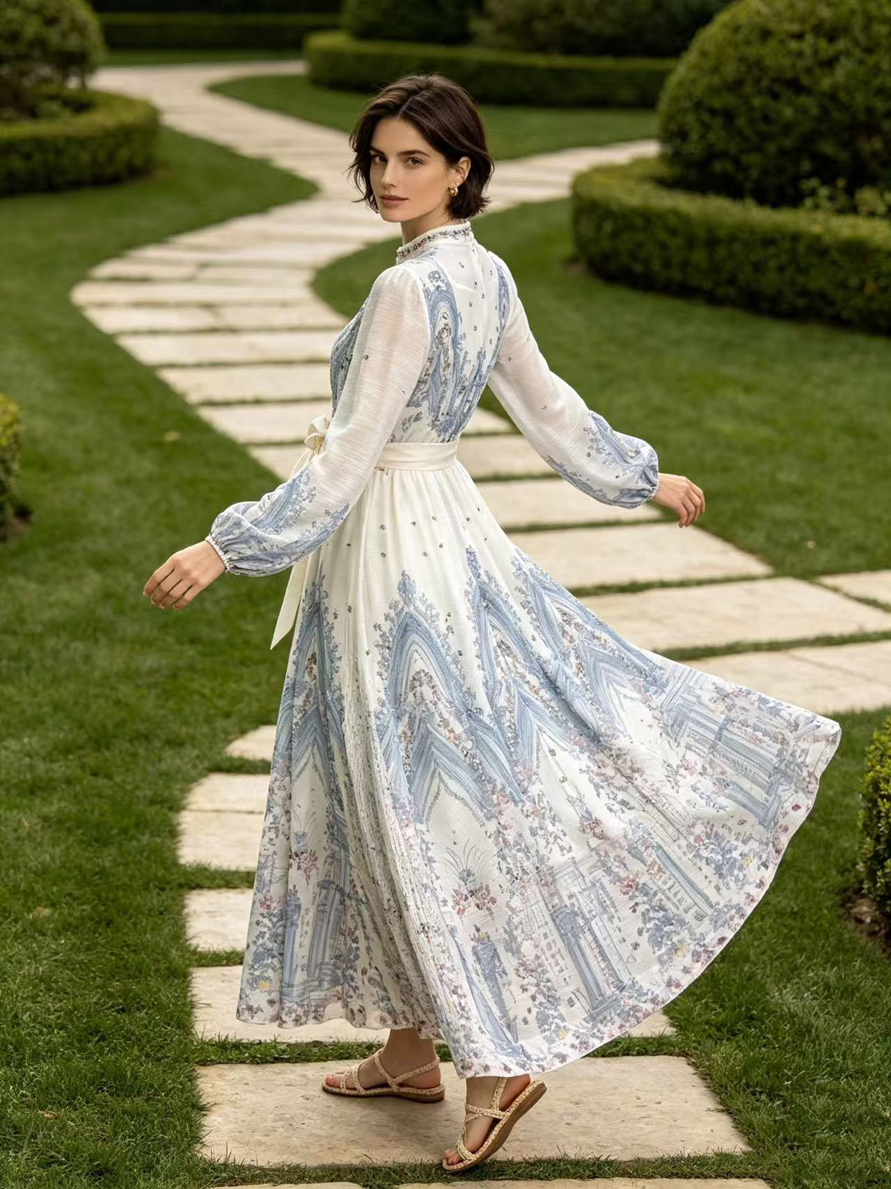Australian retro print stand up collar lantern sleeves long sleeves heavy studded diamonds elegant socialite temperament two-piece dress long Australian retro print stand up collar lantern sleeves long sleeves heavy studded diamonds elegant socialite temperament two-piece dress long