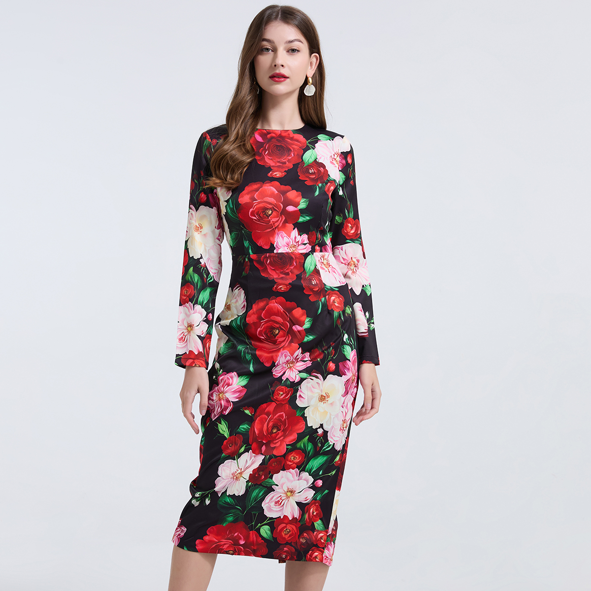 Realistic shooting of European and American style positioning strip rose big flower slim fit hip hugging dress with high waist round neck long sleeved skirt Realistic shooting of European and American style positioning strip rose big flower slim fit hip hugging dress with high waist round neck long sleeved skirt