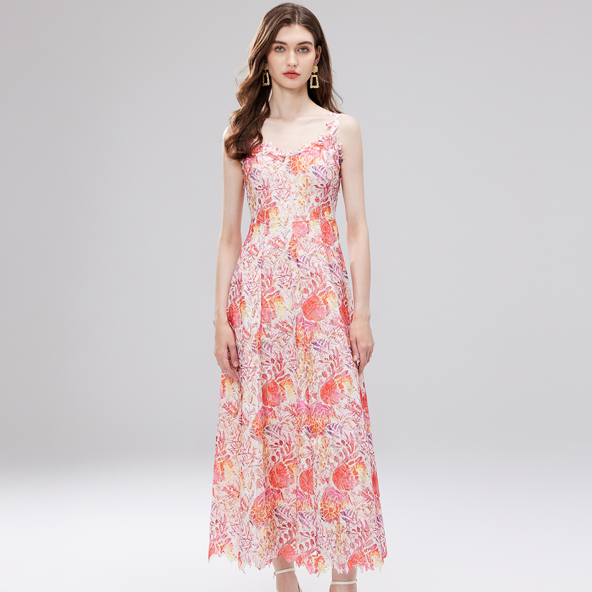 French style niche color three-dimensional flower hollow embroidery suspender skirt, water-soluble lace dress French style niche color three-dimensional flower hollow embroidery suspender skirt, water-soluble lace dress