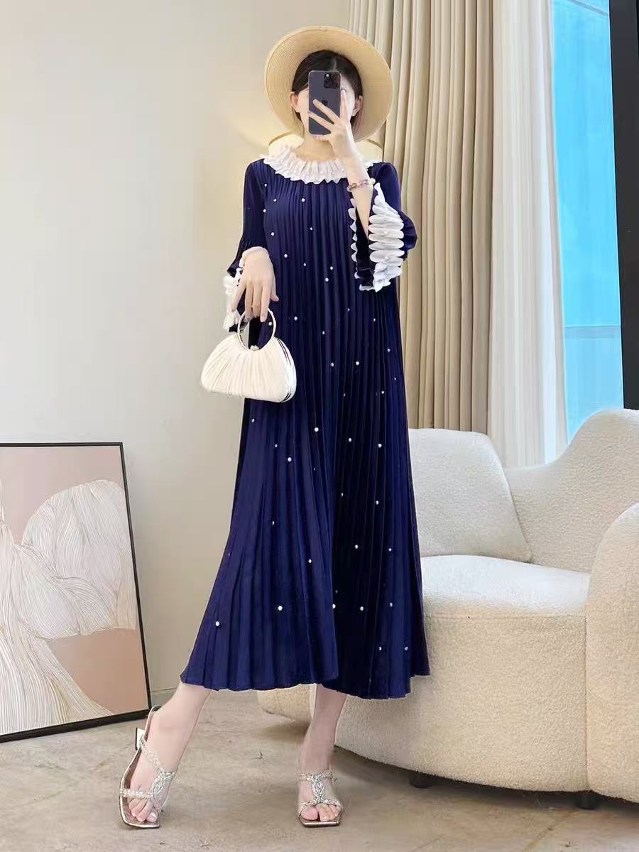 Miyake style retro temperament pearl lace pleated slimming long dress for women 2025 loose pleated long dress Miyake style retro temperament pearl lace pleated slimming long dress for women 2025 loose pleated long dress