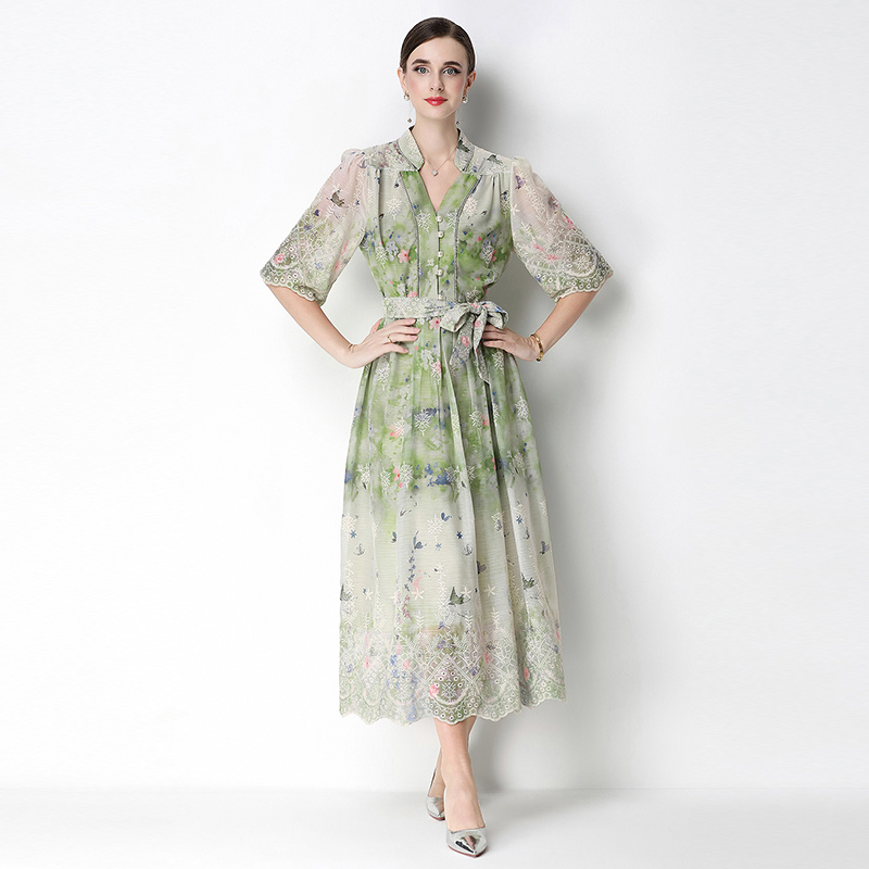 2026 Heavy Industry Hollow Positioning Printed Brick Set Dress