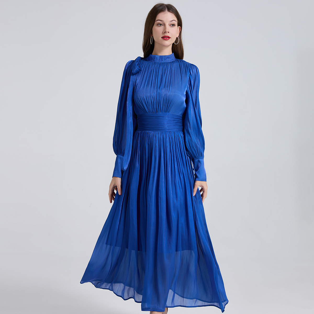 Realistic French Romantic Glowing Wrinkle Bow Strap Waist Dress with Hot Diamond Stand up Collar and Large Swing Skirt Realistic French Romantic Glowing Wrinkle Bow Strap Waist Dress with Hot Diamond Stand up Collar and Large Swing Skirt