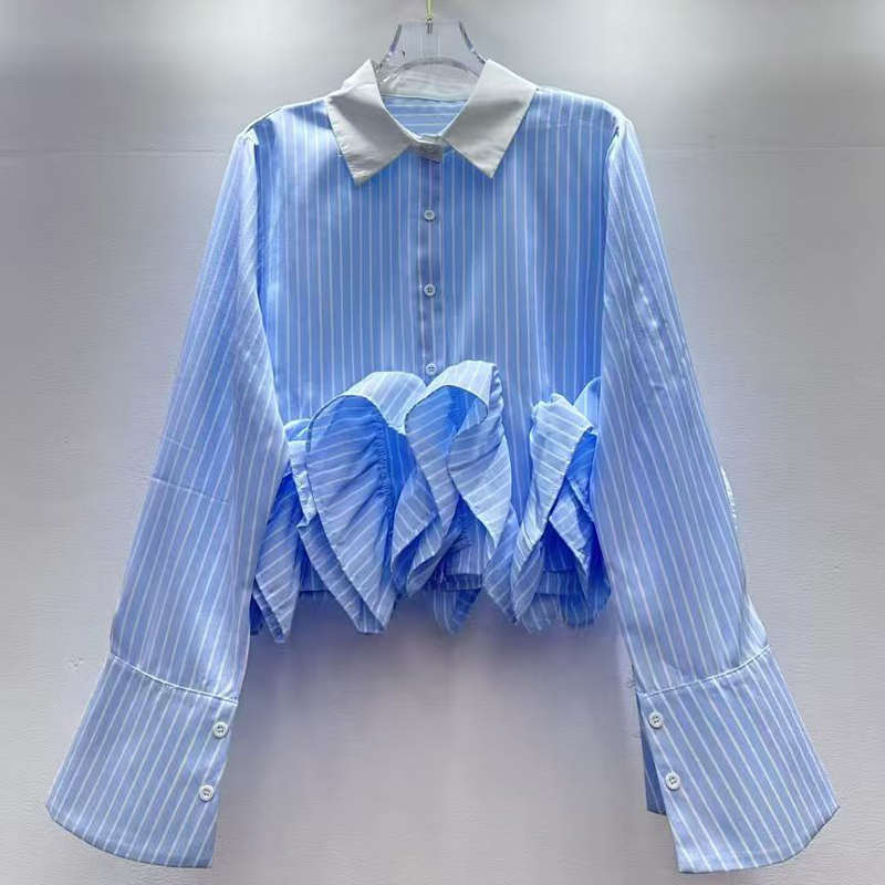 French three-dimensional lace striped long sleeved shirt for women in early spring, loose design, niche high-end temperament, top
