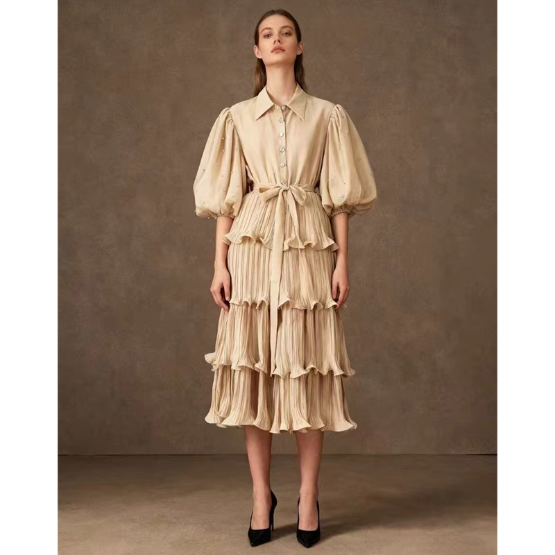 Retro palace style solid color dress 2025 new fashion lapel single breasted bubble sleeve mid length cake skirt