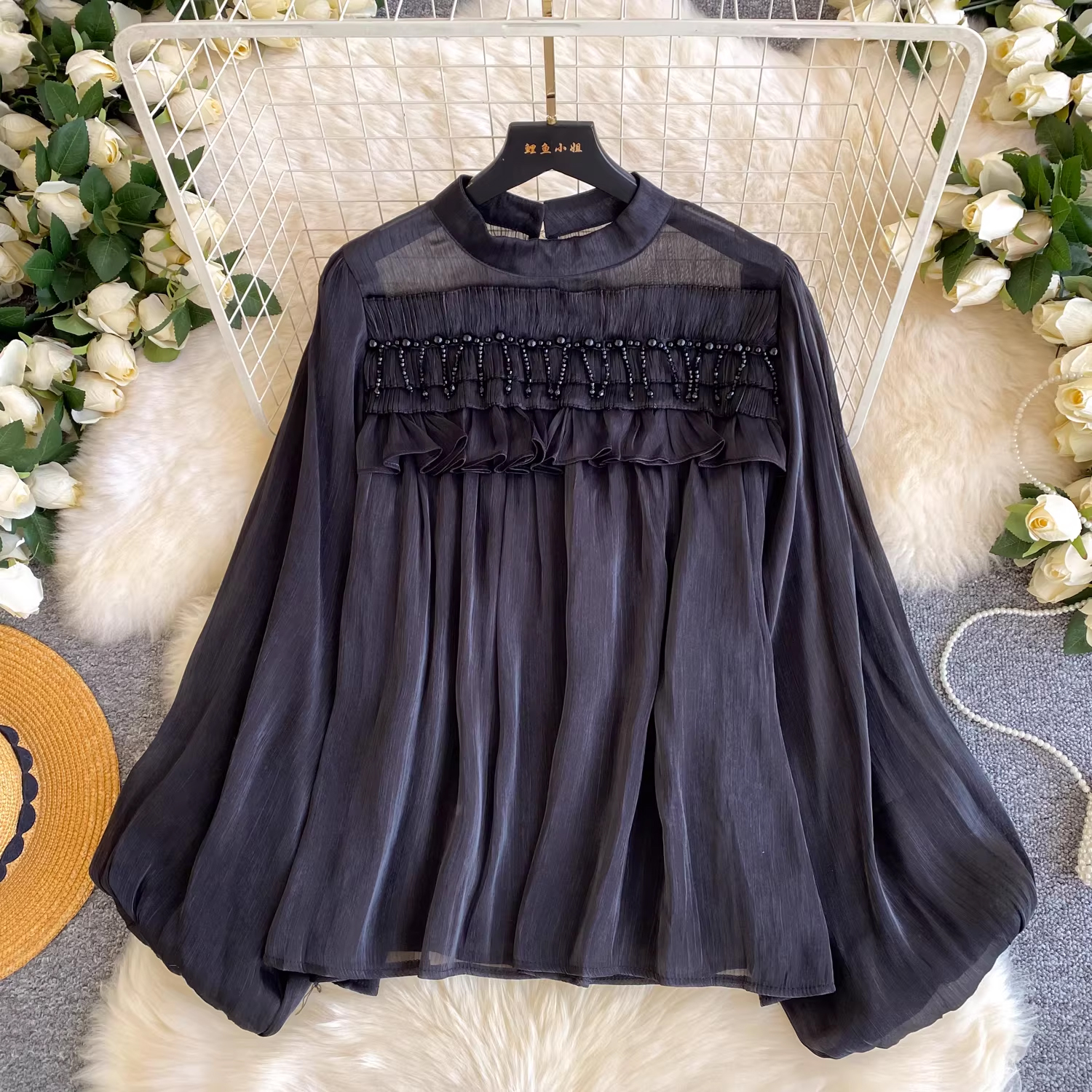 Sweet and girlish style three-dimensional flower lantern sleeve shirt for women commuting, nail bead fairy style high-end pink shirt Sweet and girlish style three-dimensional flower lantern sleeve shirt for women commuting, nail bead fairy style high-end pink shirt