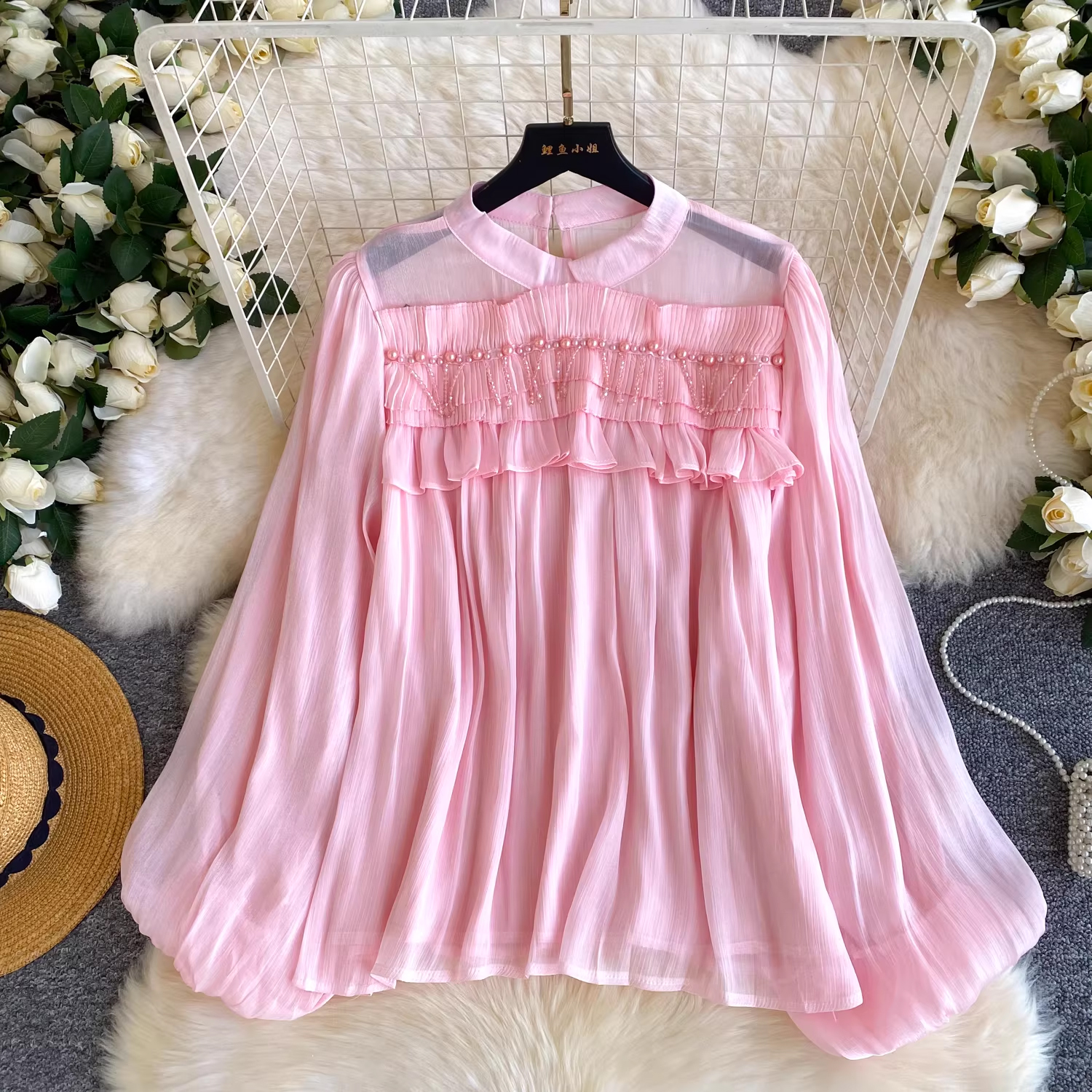 Sweet and girlish style three-dimensional flower lantern sleeve shirt for women commuting, nail bead fairy style high-end pink shirt