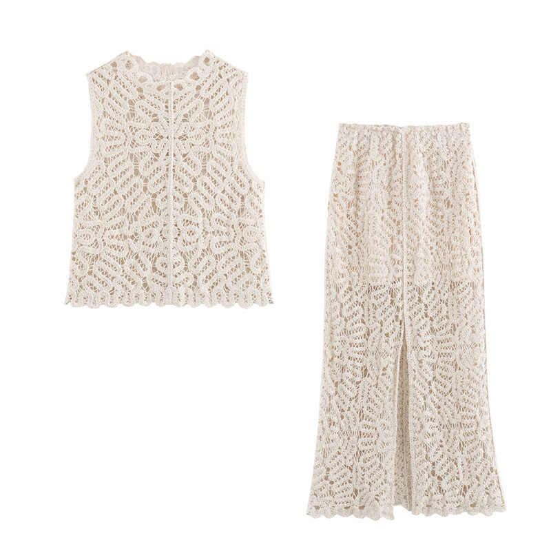 Foreign trade order! Autumn new set of women's crochet knitted half skirt and knitted top set with a niche design sense