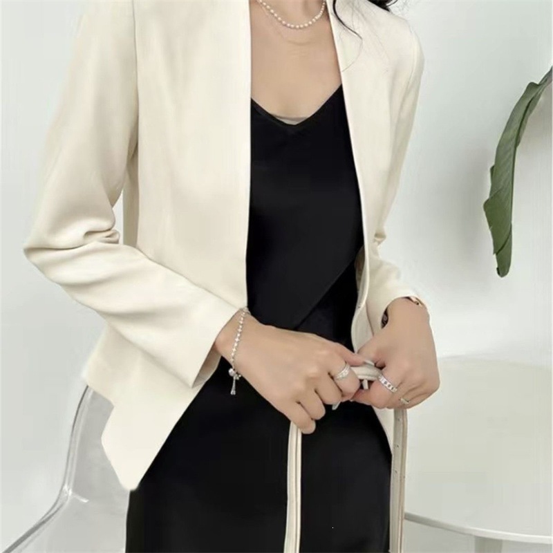 Suit pants women's Spring and Autumn 2026 new Korean version explosive street design sense niche casual black small suit set for women
