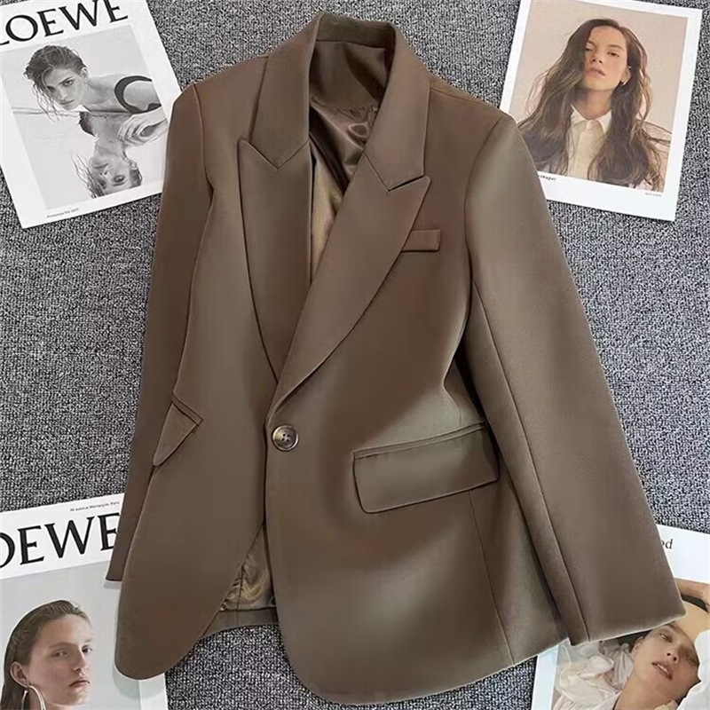Coffee colored suit jacket for women in the spring and autumn of 2026, new small one button fashion trend, versatile temperament suit