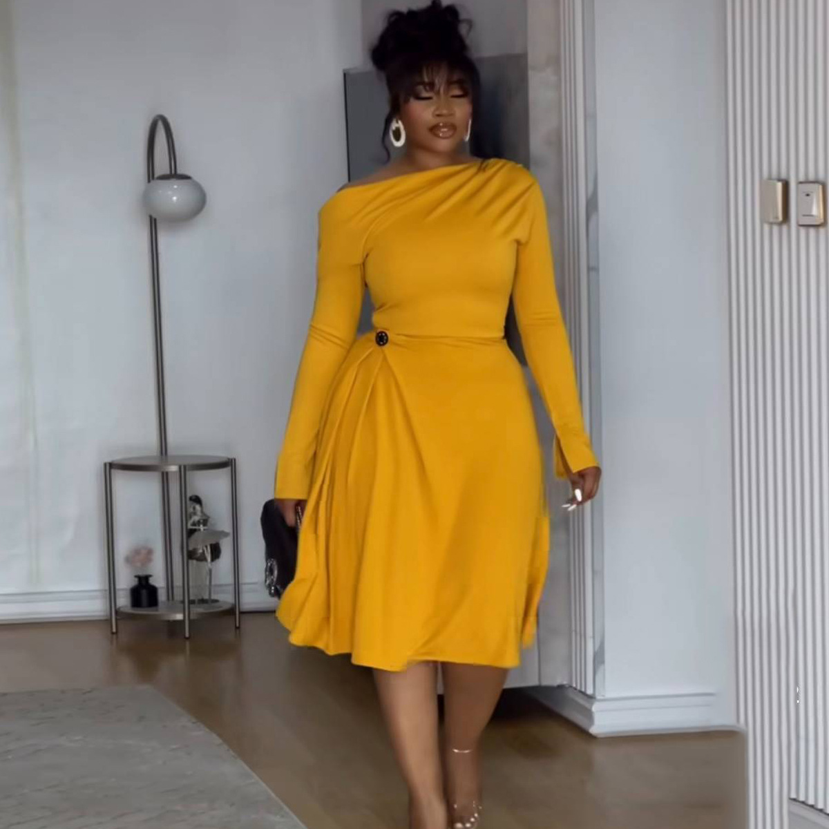 European and American cross-border new sexy off shoulder long sleeved dress solid color plus size slim fit A-list party dress dress