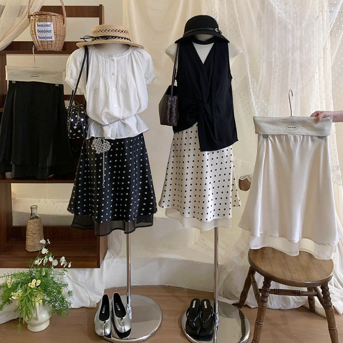 Retro polka dot solid color patchwork acetate satin A-line skirt for women in summer French elegant slimming fish tail mid skirt Retro polka dot solid color patchwork acetate satin A-line skirt for women in summer French elegant slimming fish tail mid skirt