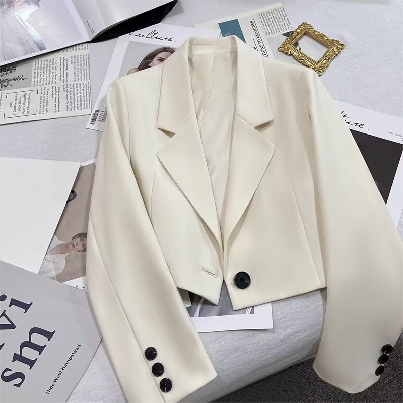 Short white jacket for women, short stature, fashionable suit for women, spring and autumn attire, career goddess style jacket, foreign trade suit for women